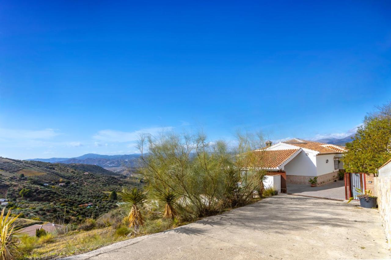 Holiday Home El Encinar Alcaucín المظهر الخارجي الصورة