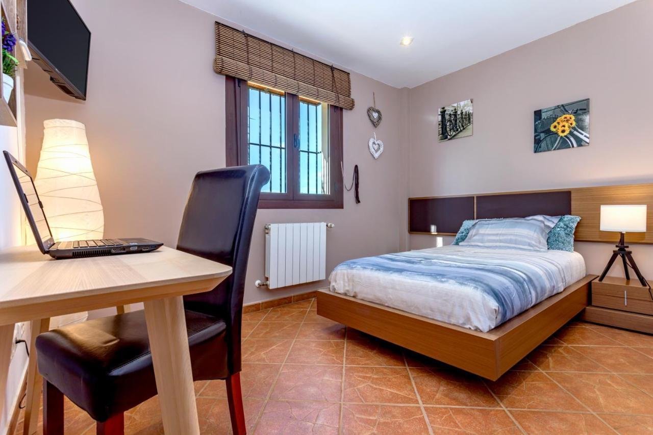 Holiday Home El Encinar Alcaucín المظهر الخارجي الصورة