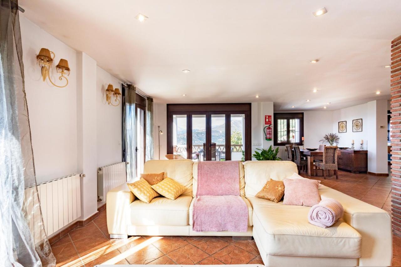 Holiday Home El Encinar Alcaucín المظهر الخارجي الصورة