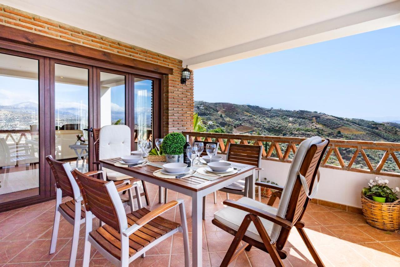 Holiday Home El Encinar Alcaucín المظهر الخارجي الصورة