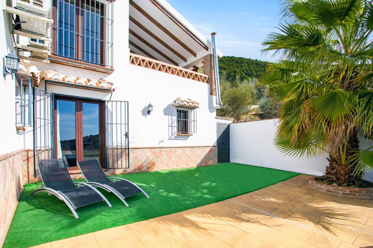Holiday Home El Encinar Alcaucín المظهر الخارجي الصورة